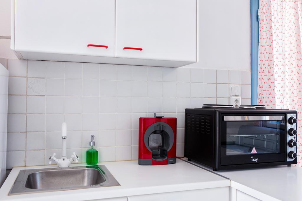 Fivos Apartments Alikí エクステリア 写真