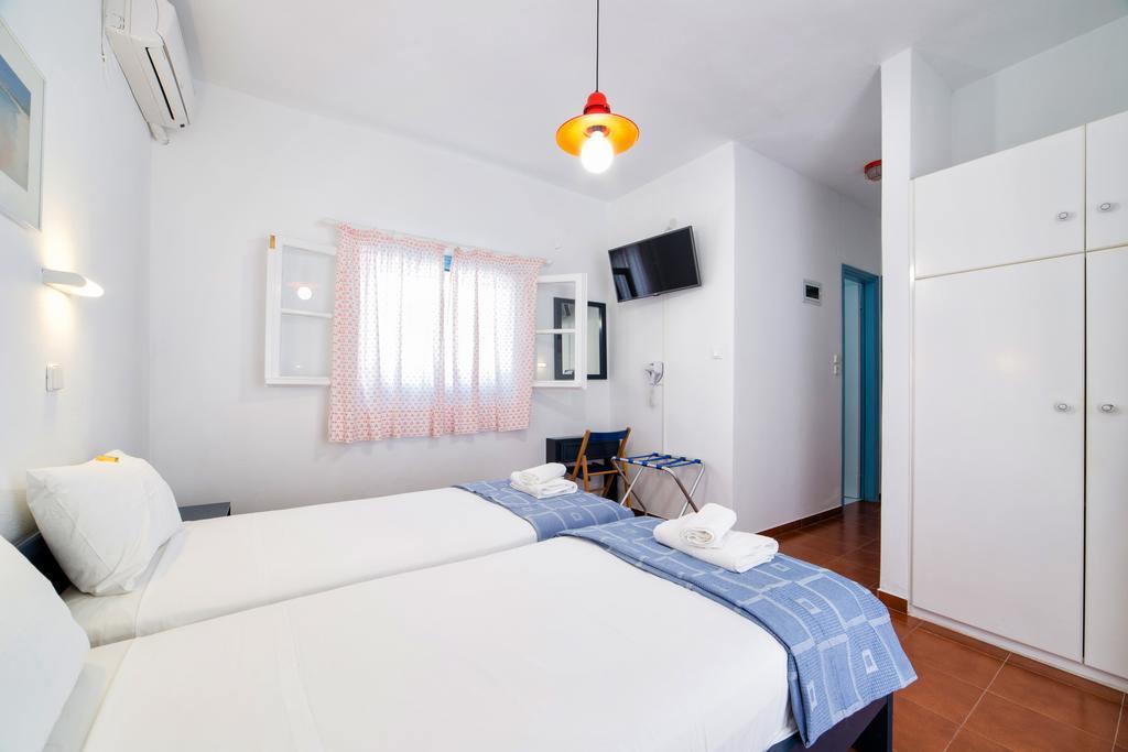 Fivos Apartments Alikí エクステリア 写真