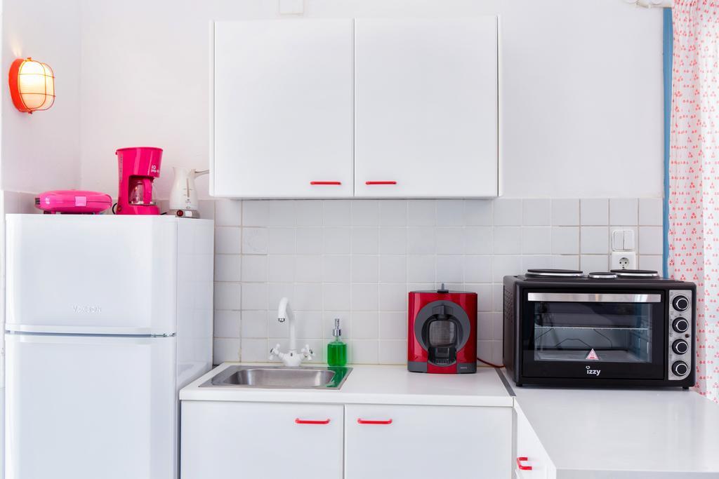 Fivos Apartments Alikí エクステリア 写真