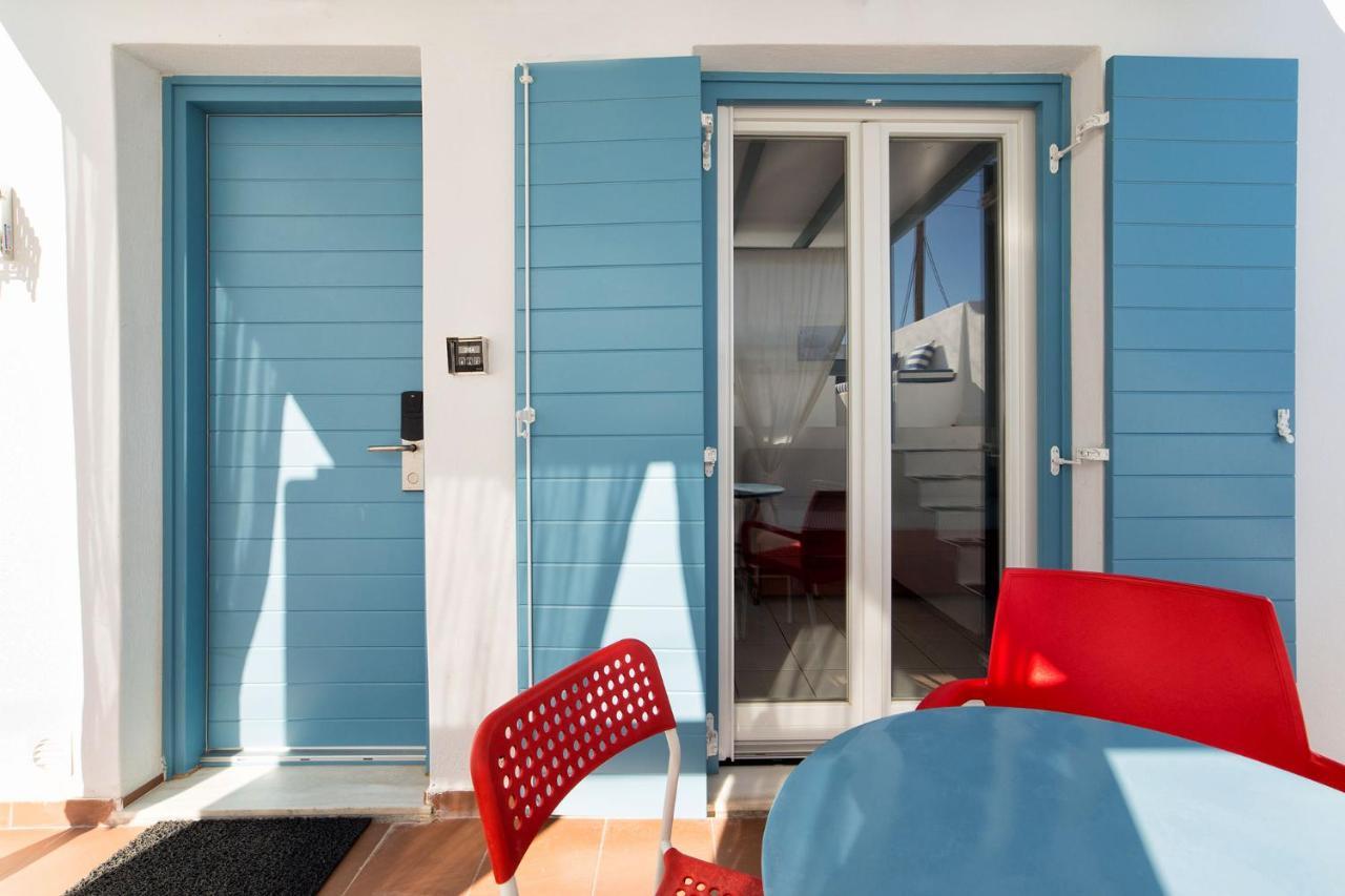 Fivos Apartments Alikí エクステリア 写真